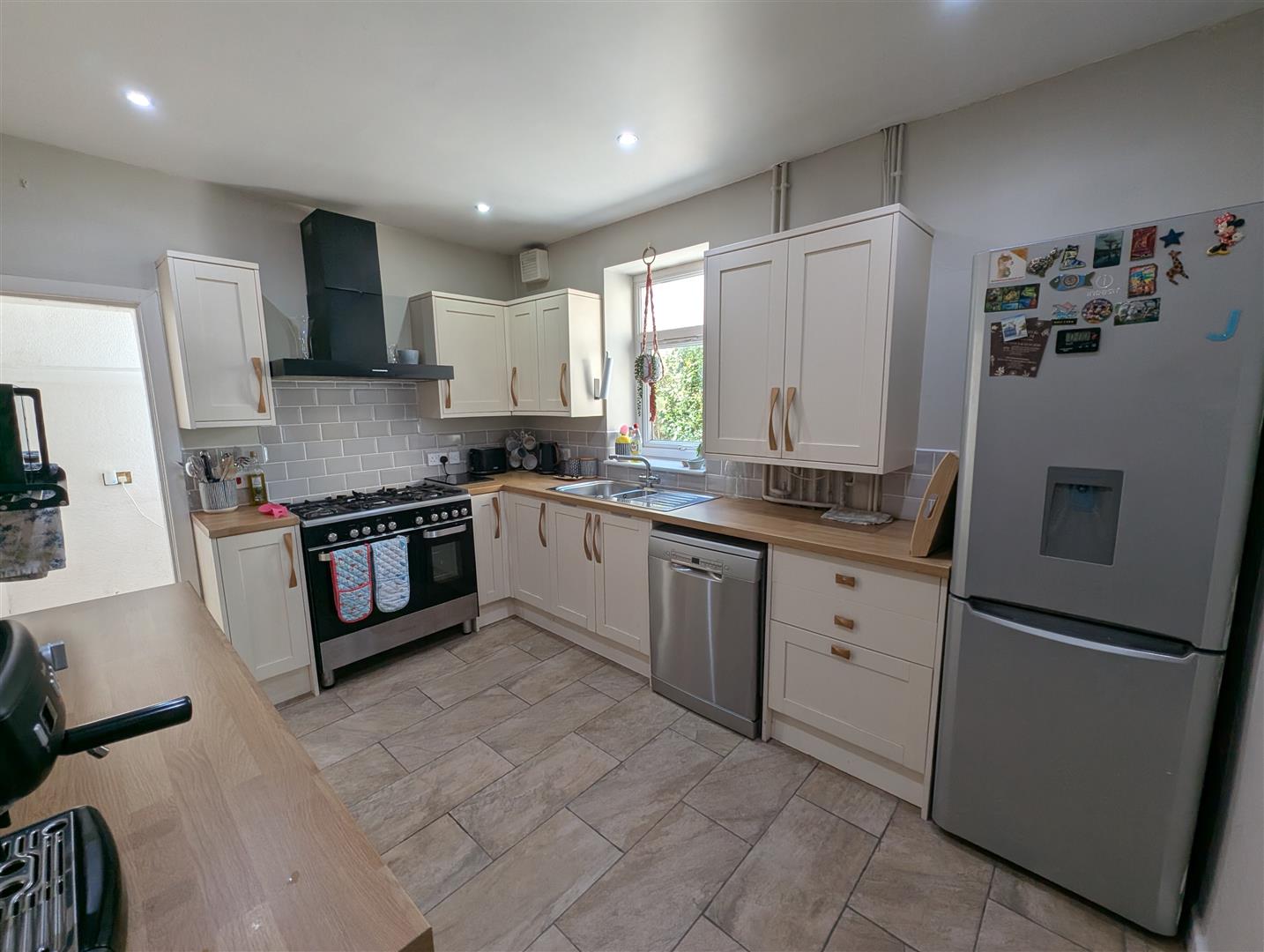 Borough Road, Loughor, Swansea, SA4 6RY